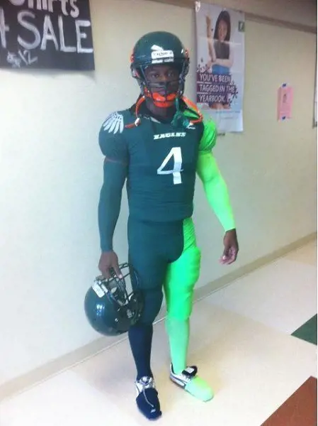The forest green and neon combination was outright dreadful