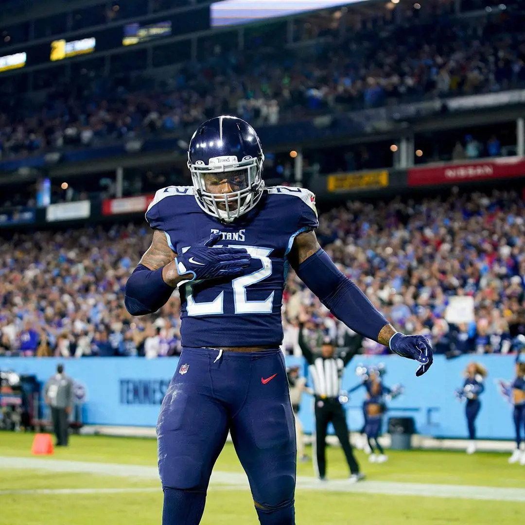 Derrick Henry in Titans gear in 2021 