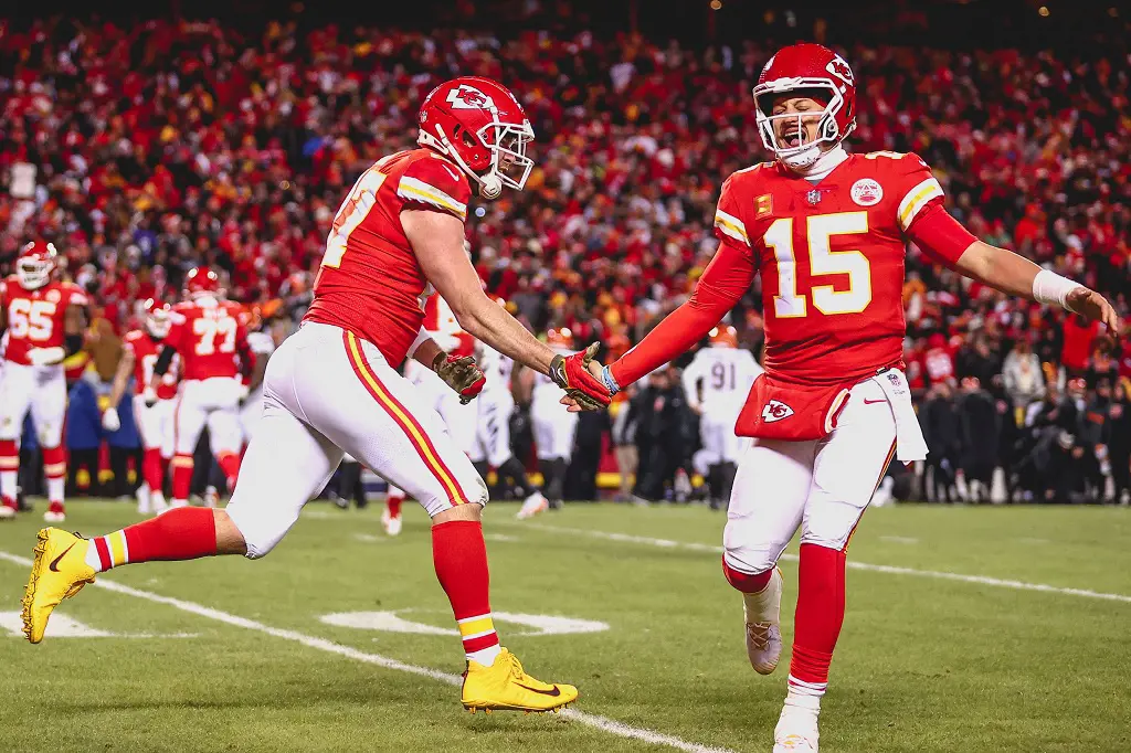 Patrick and Travis together during the game