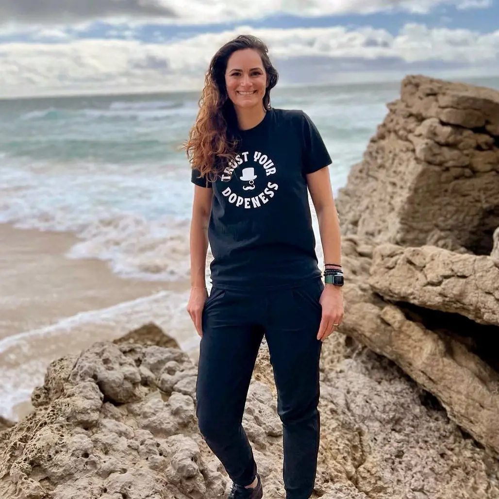 Julie, an American football placekicker, promoting Mr. CBD Chicago products