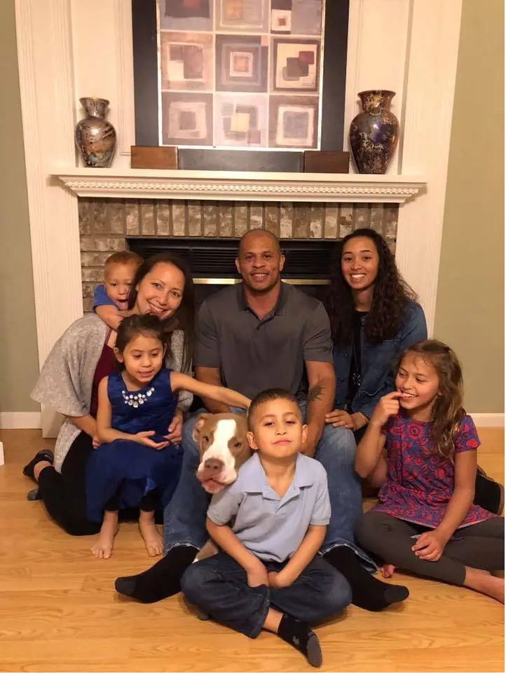 Kaia Harris with her family of seven including her parents Cindy and Courtney and four siblings.