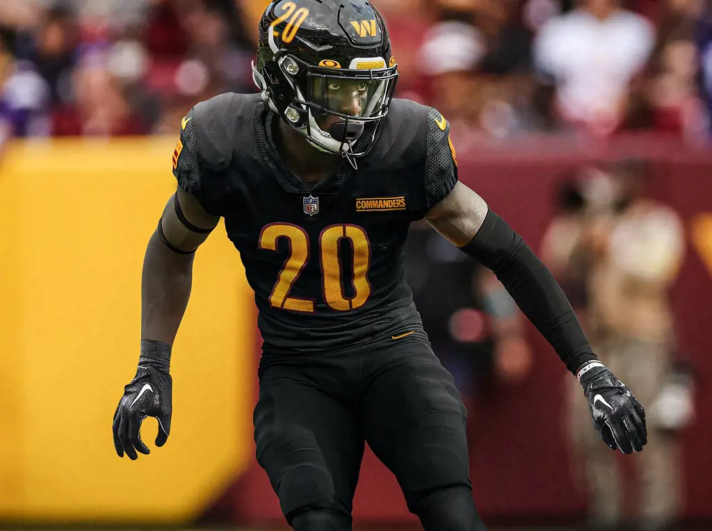 Jartavius Martin in his Commanders attire